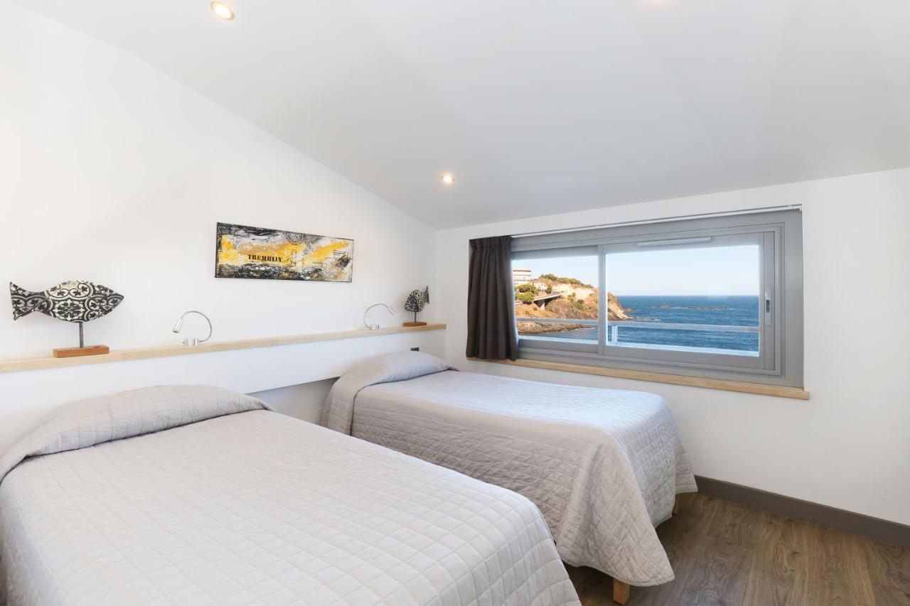 Hotel La Vigie - Face A La Mer Cerbere Exterior photo