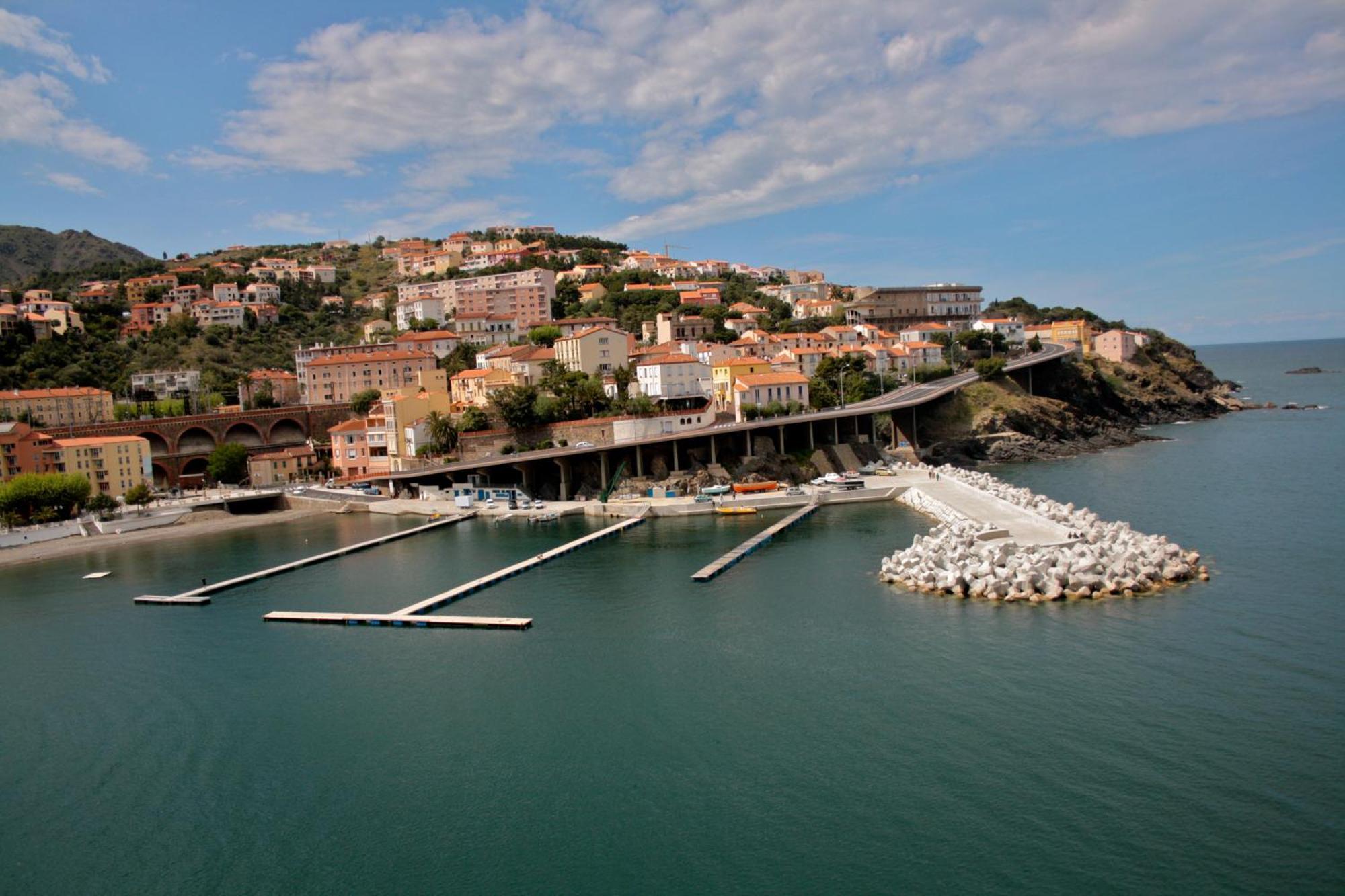 Hotel La Vigie - Face A La Mer Cerbere Exterior photo